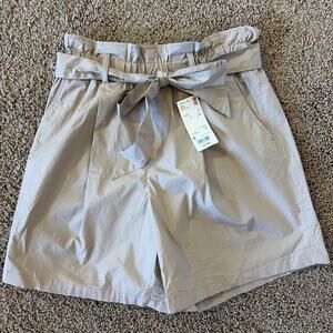Uniqlo Beige HIgh Rise Belted Cotton Spandex Pull On Shorts Womens Small NEW NWT